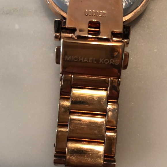 Michael Kors watch - Picture 5 of 7